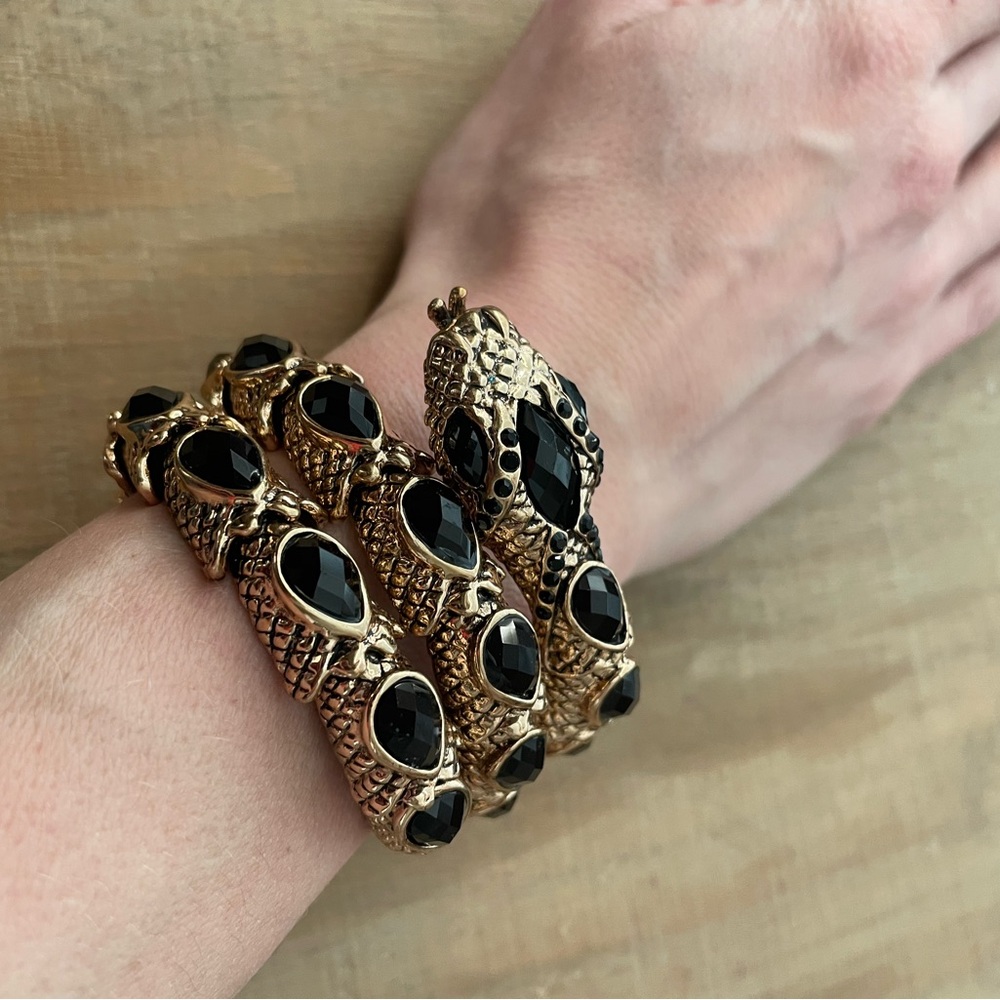 🐍LIKE NEW snake cuff bracelet
